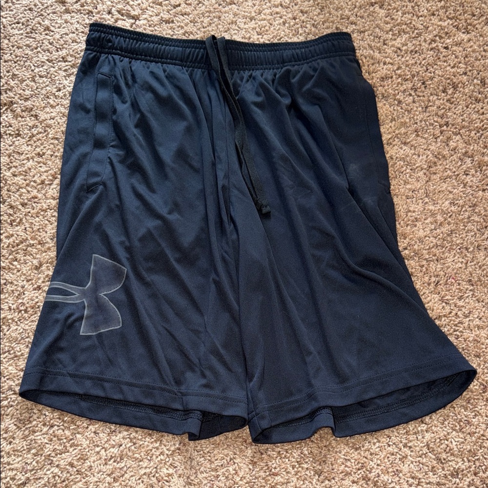 Under Armour Men's black Athletic Shorts